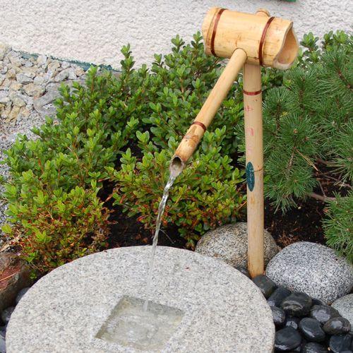 Wasserspiel aus Bambus Wasserspeier