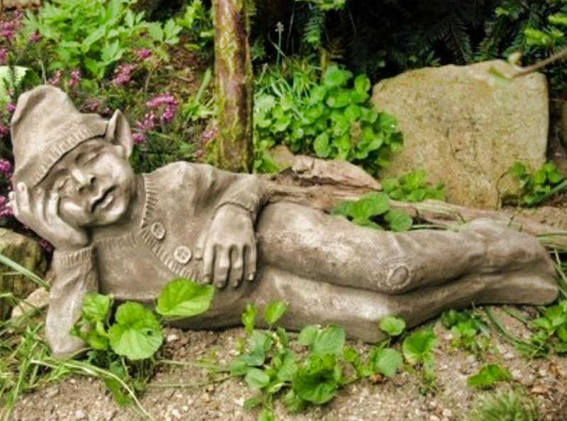 Steinfigur Wichtel Lasse Fiona Jane Scott
