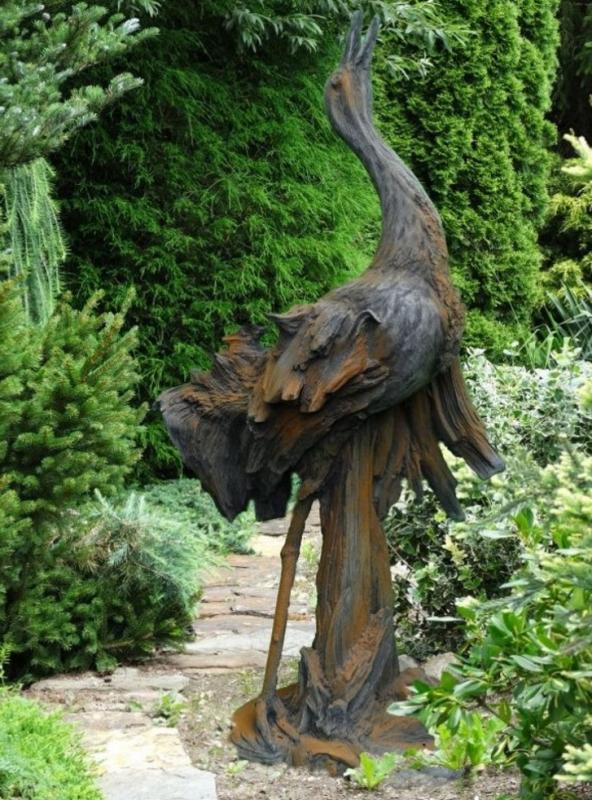 Großartige Steinfigur Vogel Kranich Rosteffekt