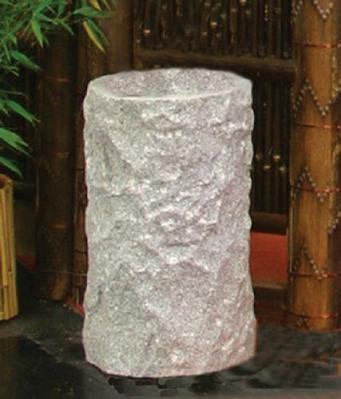 Trittstein aus Granit Sockel