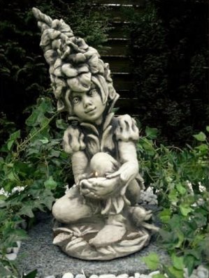 Steinfigur Lichterfee Gladiole
