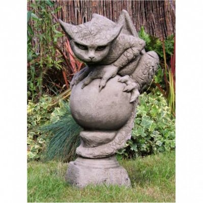 Steinfigur Gargoyle Oscar Fiona Scott