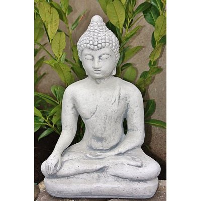 Steinfigur Buddha sitzend   