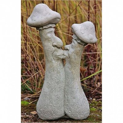 Steinfigur Pilz Magic Mushroom in Love