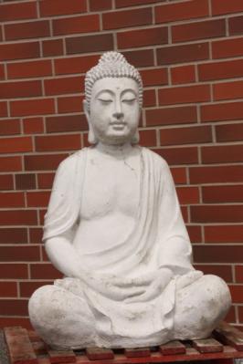 Steinfigur Buddha Handhaltung Meditation 